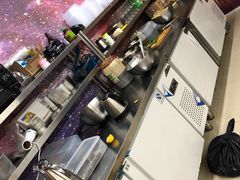 -臻鲜燕海鲜融合餐厅(金陵style店)