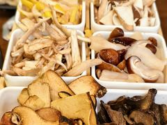 -菌乡缘·野生菌蒸汽鱼火锅(江边夜市店)
