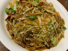 包菜炒粉-老于家东北人家(打浦桥店)