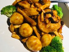野山菌炒鹌鹑蛋-小放牛炒菜馆(中山路乐汇城店)