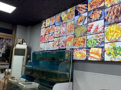 -兆辉木炭海鲜烧烤·海鲜小炒