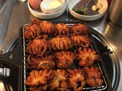 -喜儿家铁网烤章鱼(弘大店)