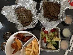 -必胜客(安盛金马店)