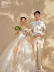 点击看大图 -至臻微拉婚纱摄影