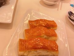 蜜汁叉烧酥-利苑酒家(合景国际金融广场店)