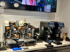 -Double cafe