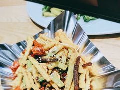 -荷花亭·湖北融合菜(十堰武商MALL店)