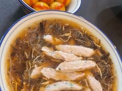 手打鱼肉碗仔翅-左记港食(融科天城店)