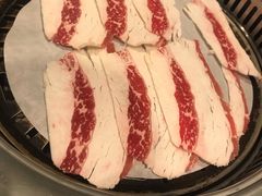 烤雪花原味牛五花-烤路里·韩国品质自助烤肉(石路天虹4号店)
