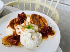 焦糖肉桂苹果舒芙蕾Pancake-娜娜家•Nana's restaurant(国金汇店)