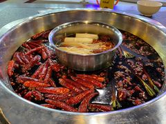 -烩两江火锅(忠县万达店)