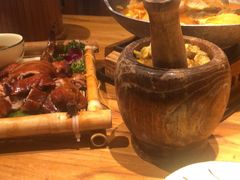 -老滇山寨•云南特色菜•地方菜•民族风情歌舞表演(金碧店)