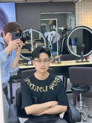 -藤野造型烫发染发