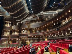 -交通银行前滩31演艺中心