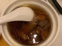 -顺峰海鲜酒楼(省府店)