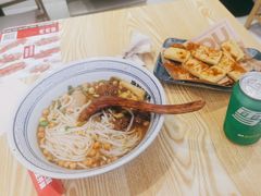 -魔都三兄弟酸辣粉·蘸卤炸串(虹桥万科店)