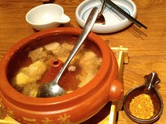 -云海肴·汽锅鸡·云南菜(天山百盛优客店)