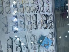 -三叶眼镜城(八佰伴店)