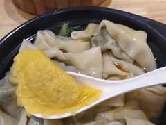 菜肉大馄饨-朱鸿兴面馆(镇湖店)