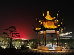 -上海滴水湖皇冠假日酒店