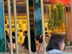 -红樱桃·欢乐餐厅(太原里店)