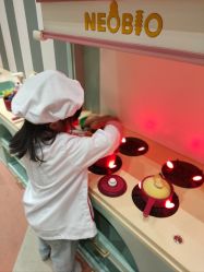 -奈尔宝·儿童乐园·亲子餐厅(鄞州万达店)