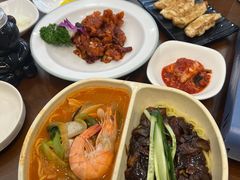 -贵宾庄炸酱面·韩式料理(高区店)
