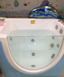 -小鸭先知婴儿游泳馆