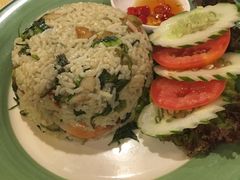 绿咖喱虾肉炒饭-Cafe de Thaan Aoan
