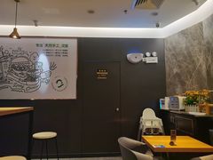 -龙治汉堡(中华城店)