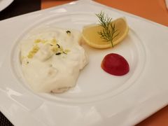 冷桂鱼酸奶油沙司-红房子西菜馆(淮海中路店)