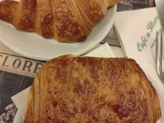 croissant-花神咖啡馆