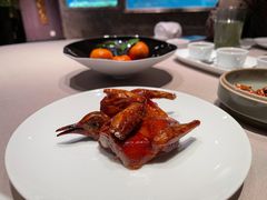 妙龄脆乳鸽-新荣记(椒江店)