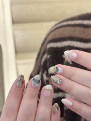 -HUII NAIL绘京美甲美睫会馆