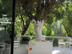 -ADO KAFE(大学城店)