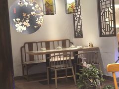 -春天里餐厅(西田城店)