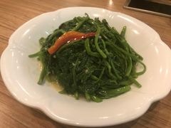 腐乳空心菜-永記粤菜·五指毛桃花雕鸡煲(九亭店)