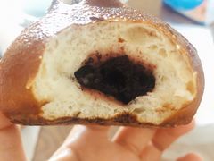 紫米碱水球-富贵面包公司(运河店)