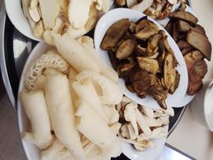 -太婆天府山珍酒楼(亚运村店)