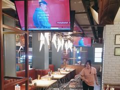 -街角等你.大连海鲜烧烤.经典铁板海鲜串(西安路店)