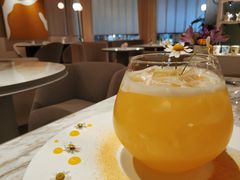 吉维尼的正午-théATRE 茶聚场(王府中環店)