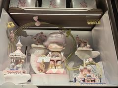 -泡泡玛特POPMART(国金街店)