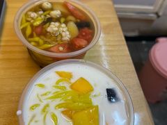 -丽丽三鲜螺蛳粉(田林路店)