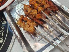 -老东镇啤酒屋海鲜加工·蒸汽海鲜·海鲜烧烤(台东店)