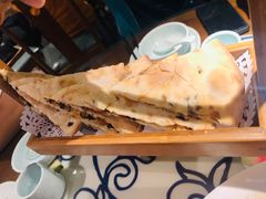 麦卢锅盔-卢大鲜鱼头捞饭(美利广场店)