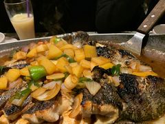 -里岛烤鱼(东港凯虹广场店)