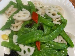 -唐山宴百姓府邸院落中餐
