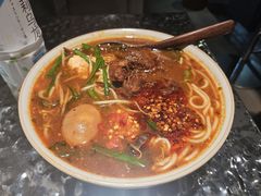 -粉八·云南米线·建水烧烤(常熟路店)