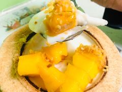 招牌青椰子冻加芒果-广德记·椰子冻手制甜品(福田总店)