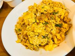 -鹤乡东北菜(崮山路店)